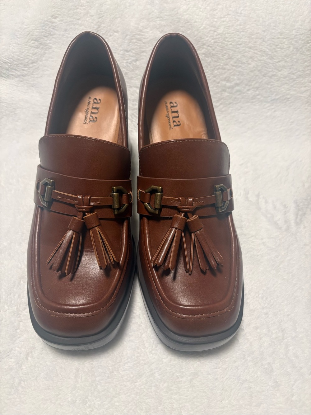 a.n.a. Penny Loafers Brown Chunky Heel Women's Size 9M